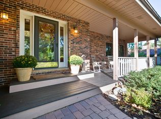 20708 Deerpath Rd, Deer Park, IL 60010