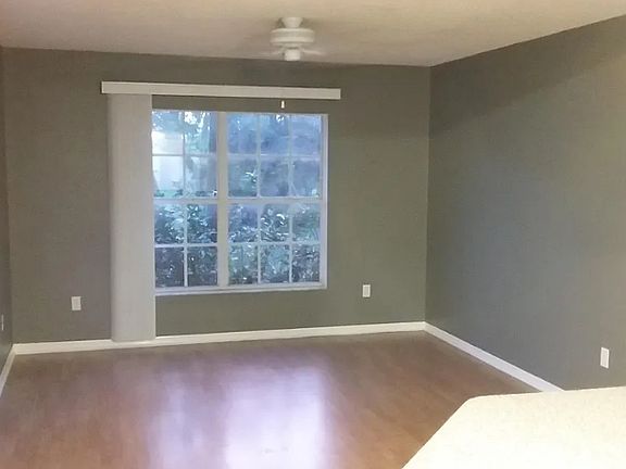 2nd image of 2282 SE Berkshire Blvd