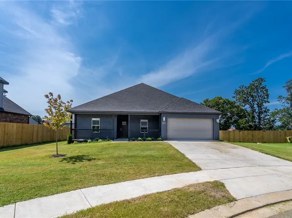 501 Ryder St, Gentry, AR 72734