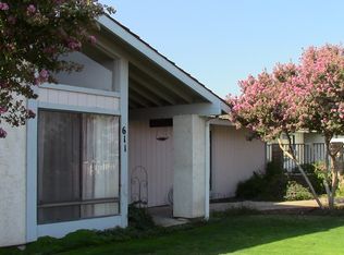 611 Sunset Ln, Taft, CA 93268