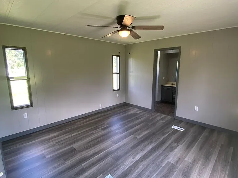 122 Private Road 178 — Photo 6