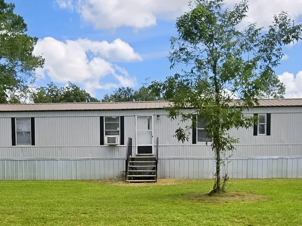 3219 Slash Pine Rd, Waycross, GA