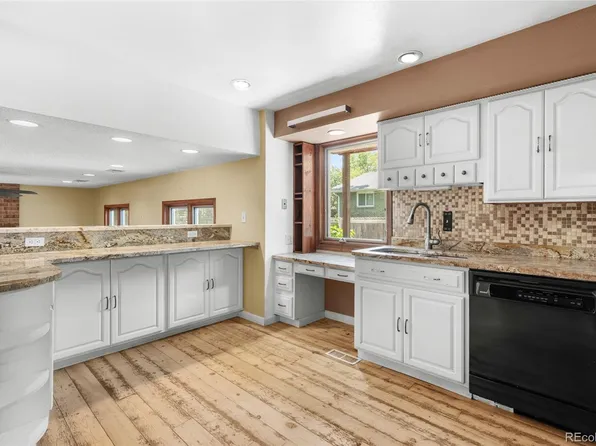 6893 Gray Circle, Arvada, CO 80003