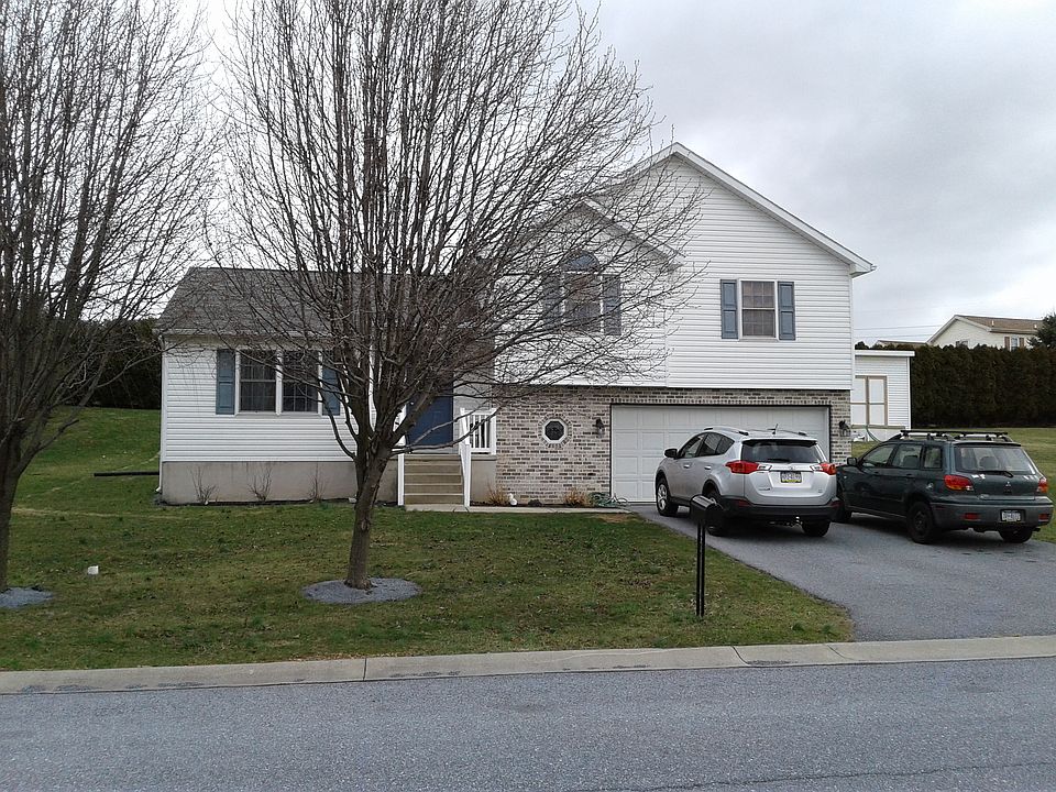 1st image of 933 Sycamore Ln #L-0933