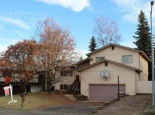 5311 Tudortop Cir, Anchorage, AK 99507