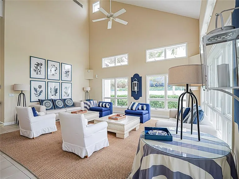 8367 Baytree Dr #8367 — Photo 36