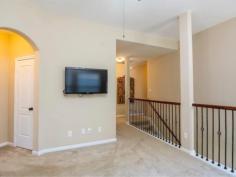 11 Cheswood Manor Ct — Photo 17