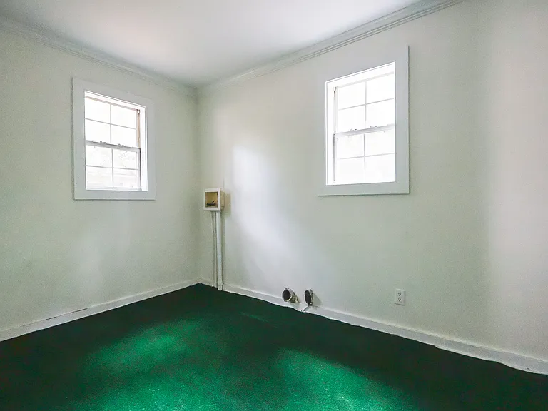 209 Calhoun St — Photo 17