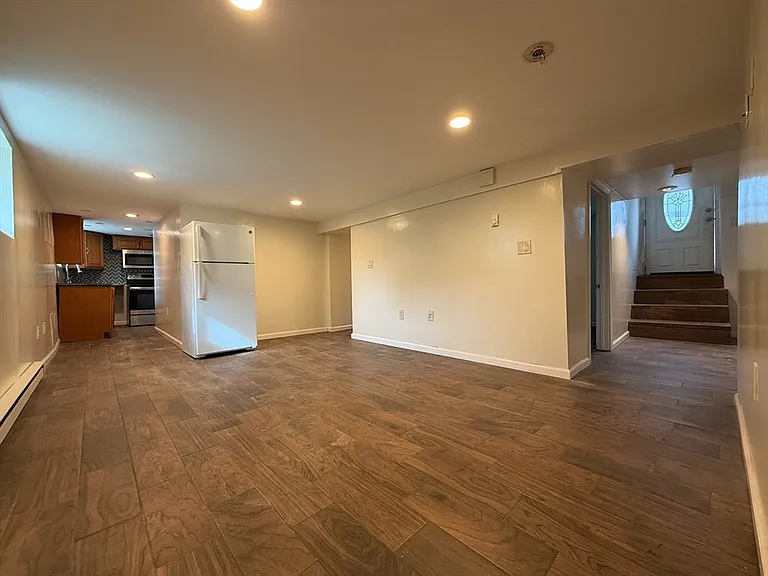 338 Riverside Ave #B — Photo 8