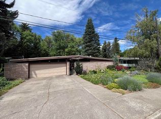 905 SE Kamiaken St, Pullman, WA 99163