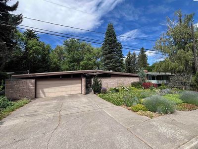 905 SE Kamiaken St, Pullman, WA, 99163