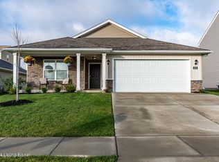 1518 Robin Rd, Shelbyville, KY 40065