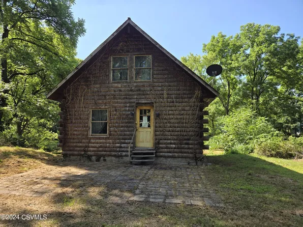 95 River Rd, Berwick, PA 18603