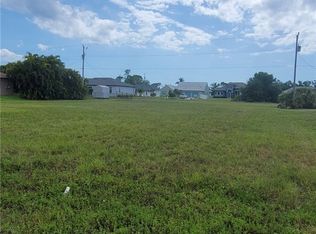1718 El Dorado Blvd N, Cape Coral, FL 33993