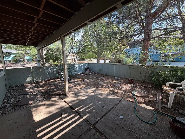 1114 Centaur Cir #A — Photo 11