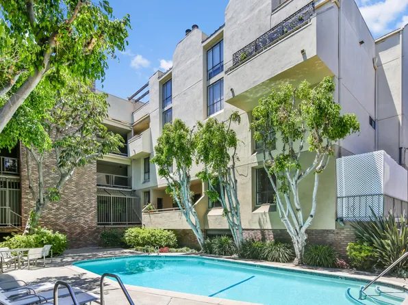 720 Huntley Dr APT 105, West Hollywood, CA 90069