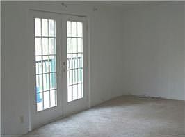 2nd image of 615 Dorothy Ave