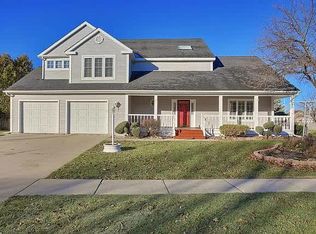 2903 Timbergate Rd, Champaign, IL 61822