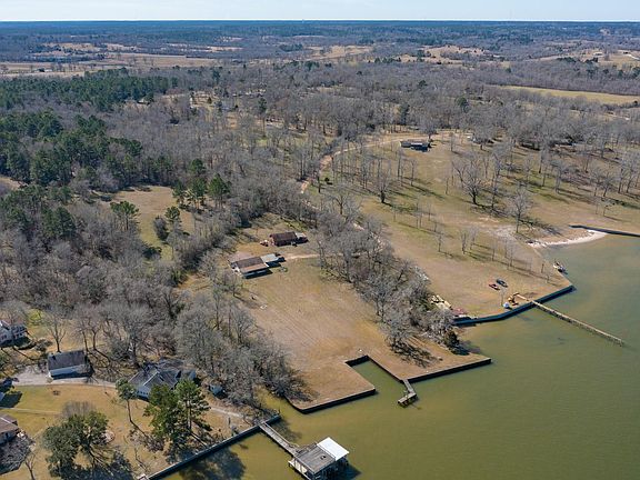 5th image of 980 Hill Farm Rd