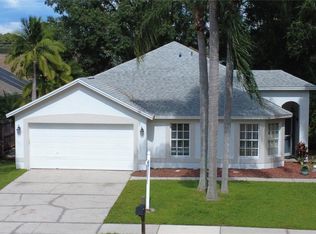 813 Crestridge Dr, Tarpon Springs, FL 34688
