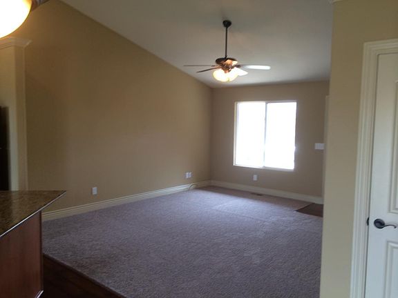 3rd image of 4601 N Ironwood Cir