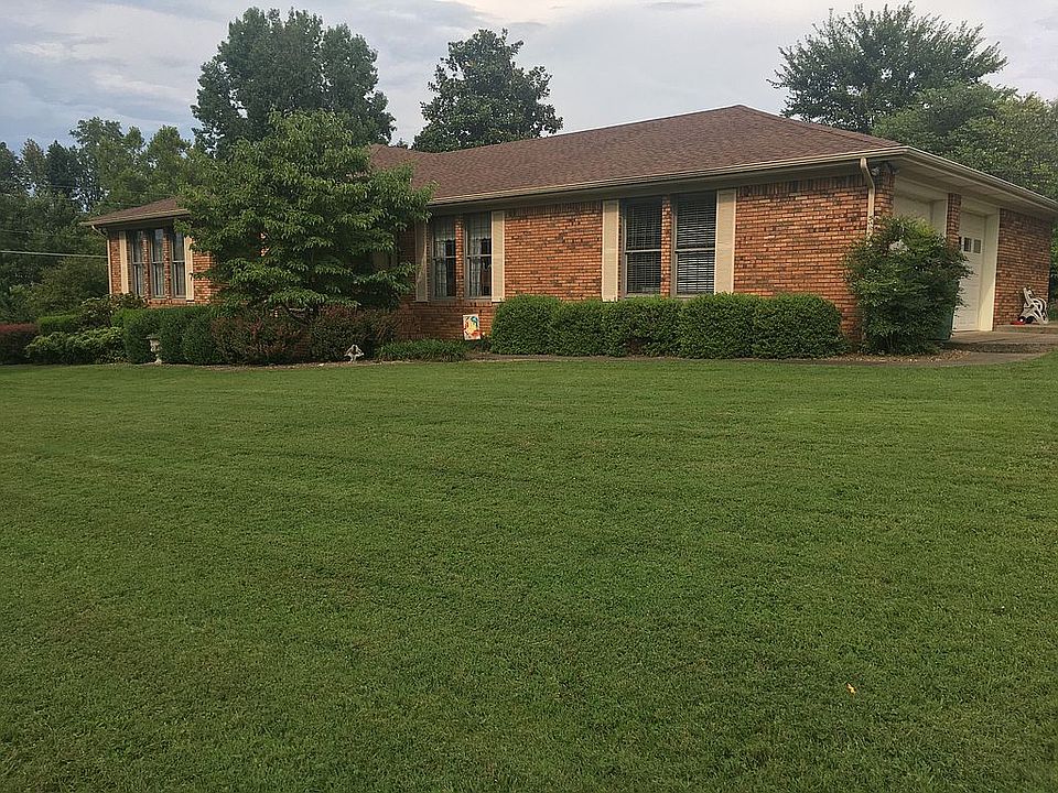 1st image of 103 Thomas Ct