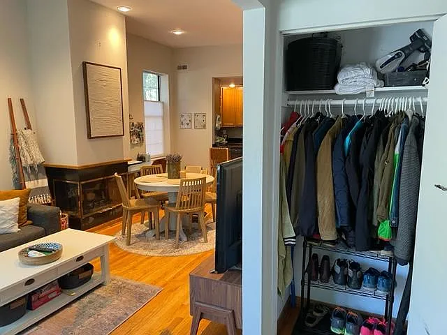 Entryway closet