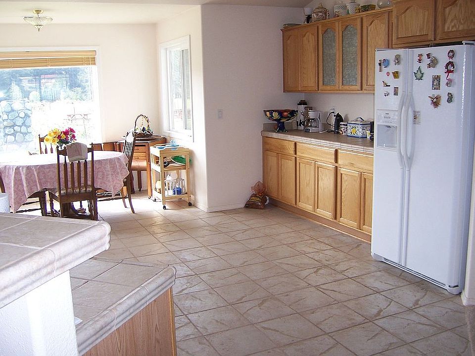 2nd image of 150 Pine View Ct