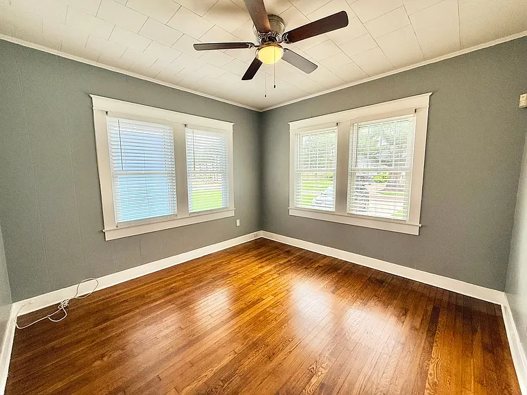 413 Edison St — Photo 13