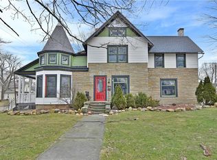 8137 Maple Ave, Garrettsville, OH 44231