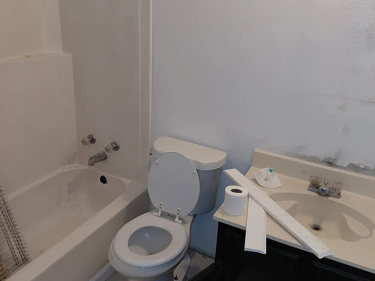 1644 Clear Lake Ave #A — Photo 2