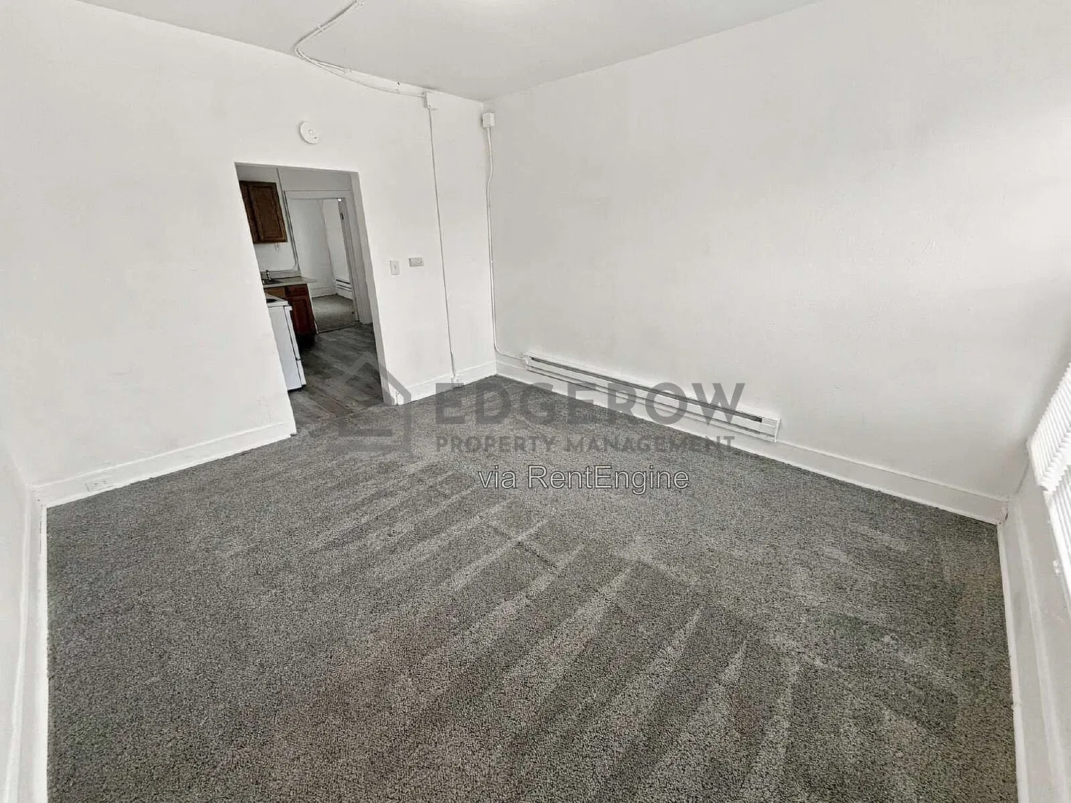 Studio, 1.0 bath, $700 — Photo 3