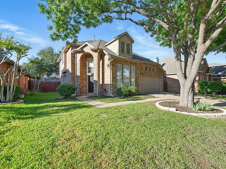 916 Sugarberry Ln — Photo 30