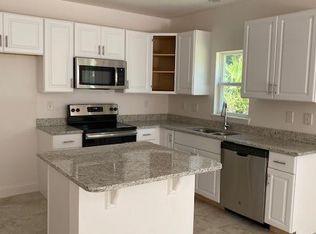 30 Post Tree Ln, Palm Coast, FL 32164