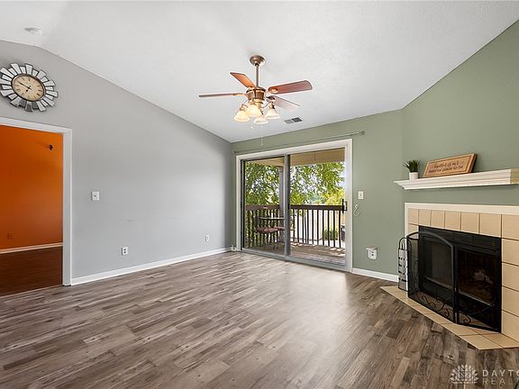 4th image of 140 Mallard Glen Dr APT 7