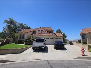 7178 Leedom Dr, Highland, CA 92346