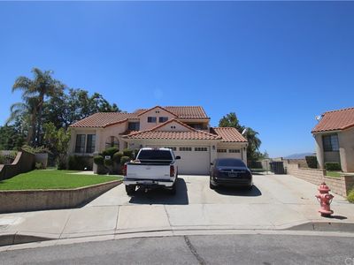 7178 Leedom Dr, Highland, CA, 92346
