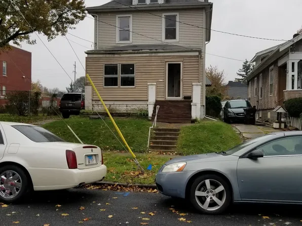 504 E Kansas St, Peoria, IL 61603