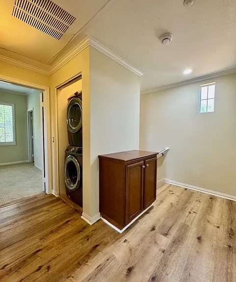 116 Coral Rose — Photo 26