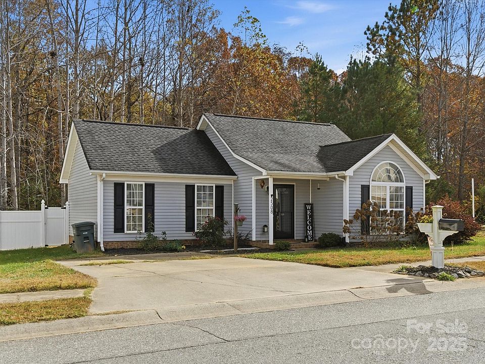 1st image of 2508 Barkers Ridge Dr
