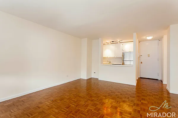 Rented by Mirador Real Estate | media 16