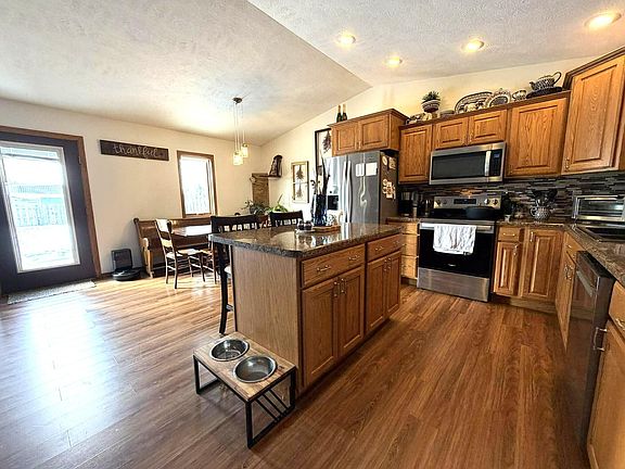 2nd image of 313 Washington St