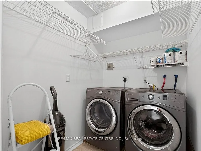 100 County Court Blvd #1201 — Photo 17