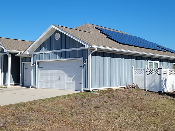 2nd image of 221 Bridge Harbor Dr