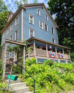 1 Pebble St, North Adams, MA, 01247