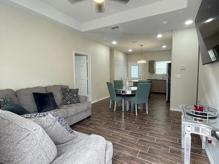 2404 N Sugar Rd #1 — Photo 16