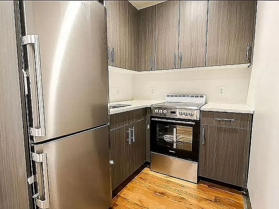 2nd image of 236 N 11th St #3B