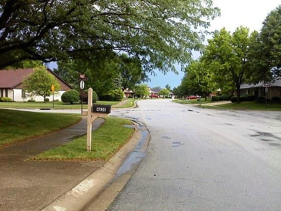 2nd image of 4850 Foxdale Dr