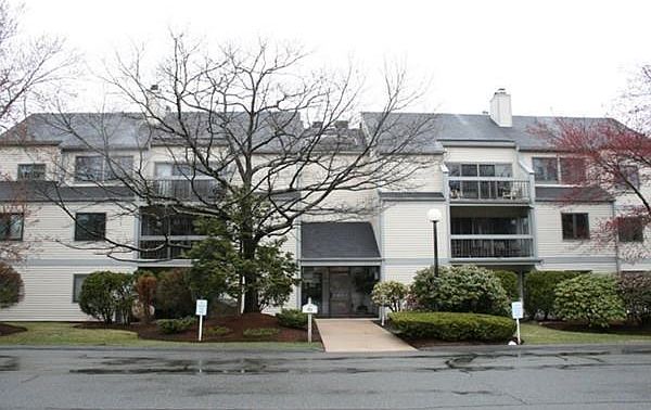 1st image of 1100 Salem St APT 3