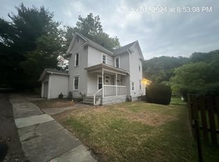 648 N Mulberry St, Logan, OH 43138